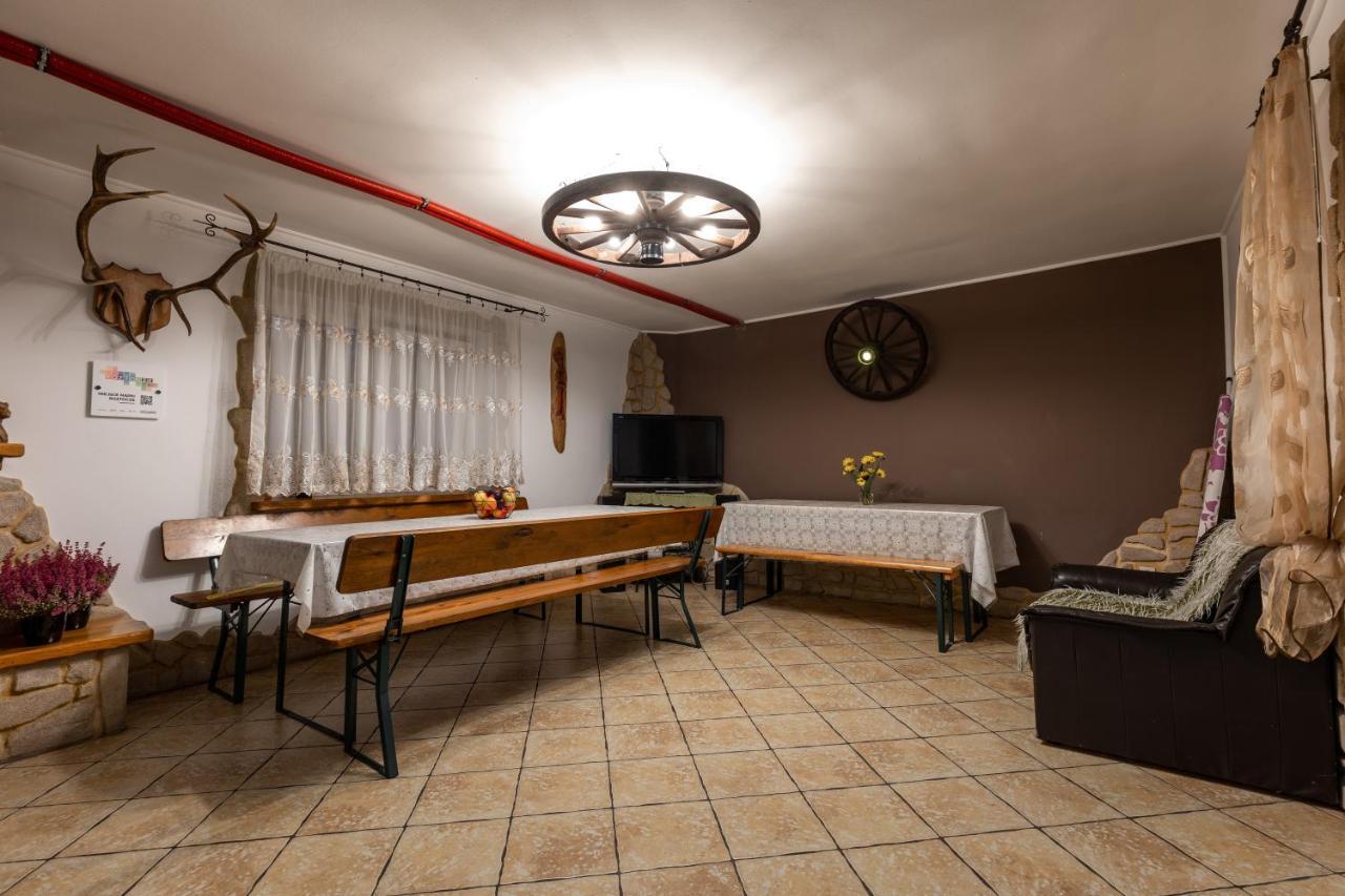 Wypoczynek U Piotra Villa Susiec Buitenkant foto