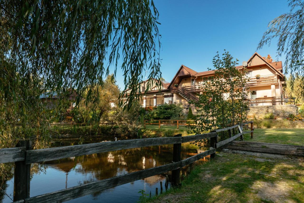 Wypoczynek U Piotra Villa Susiec Buitenkant foto