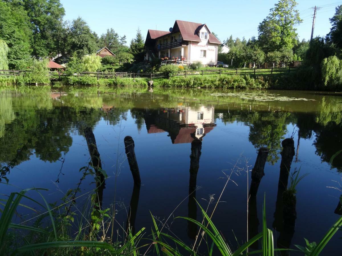 Wypoczynek U Piotra Villa Susiec Buitenkant foto